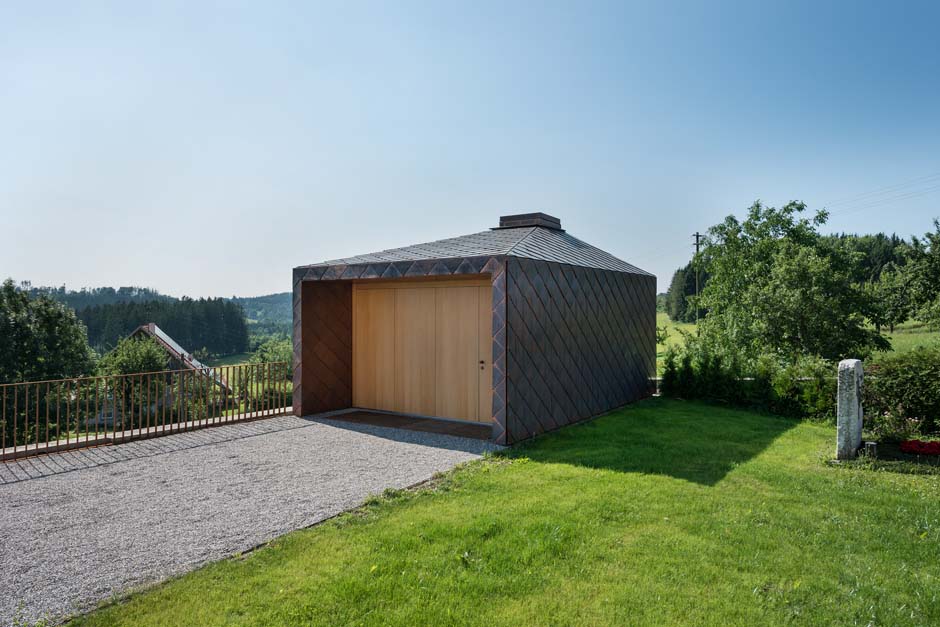 Bild zum Projekt Aussegnungshalle und Gemeindehaus in Theinselberg